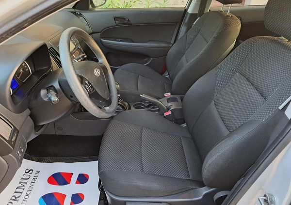 Hyundai I30 cena 19990 przebieg: 175311, rok produkcji 2011 z Chodzież małe 191